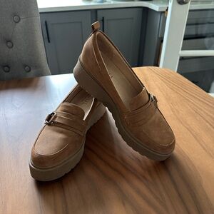 SOUL Naturalizer Brown Suede Platform Loafers